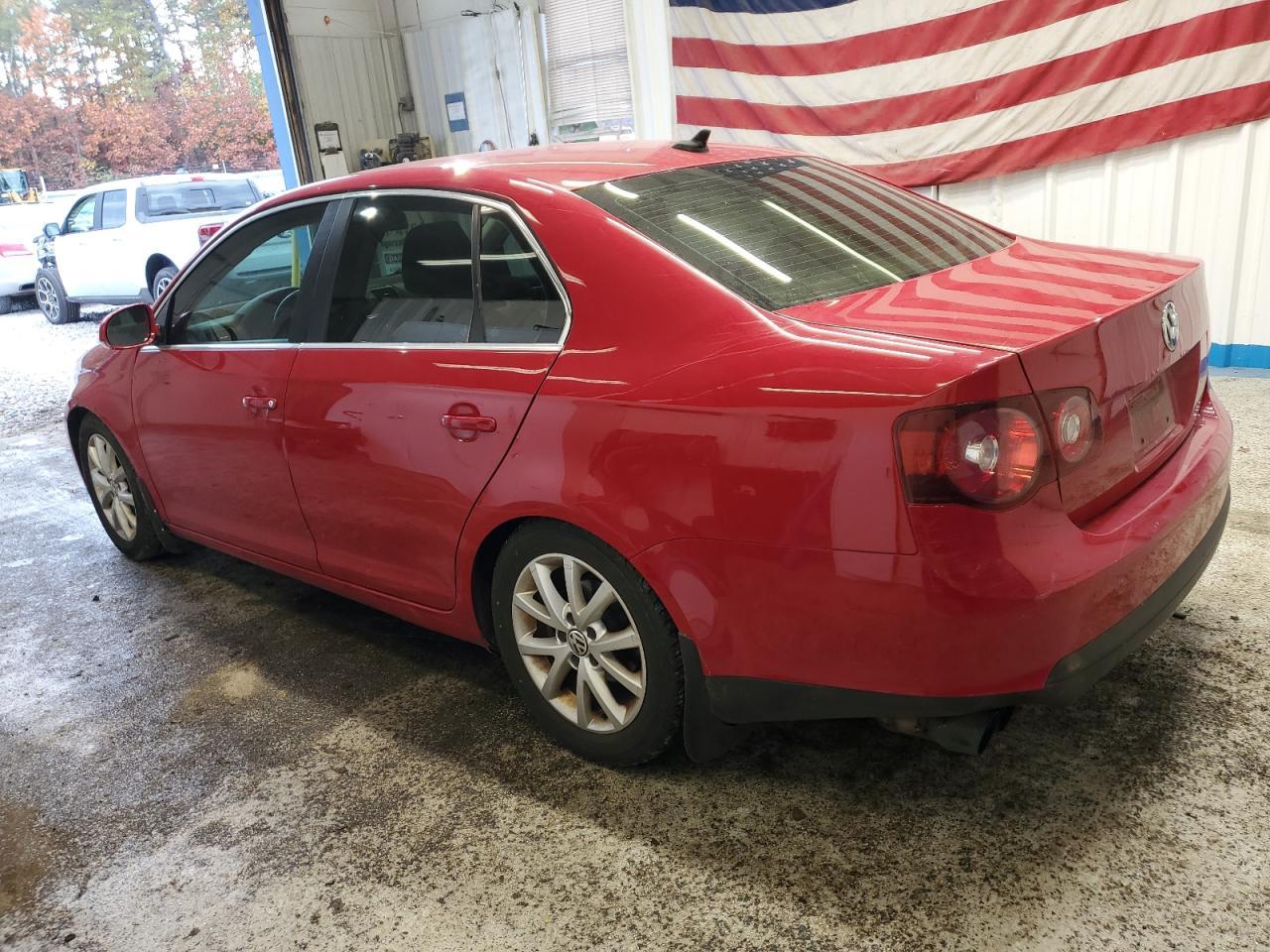 2010 VOLKSWAGEN JETTA