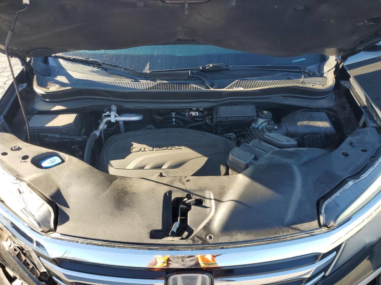 2016 HONDA PILOT