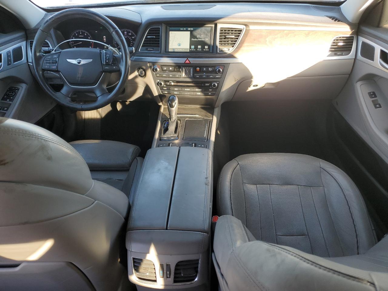 2015 HYUNDAI GENESIS