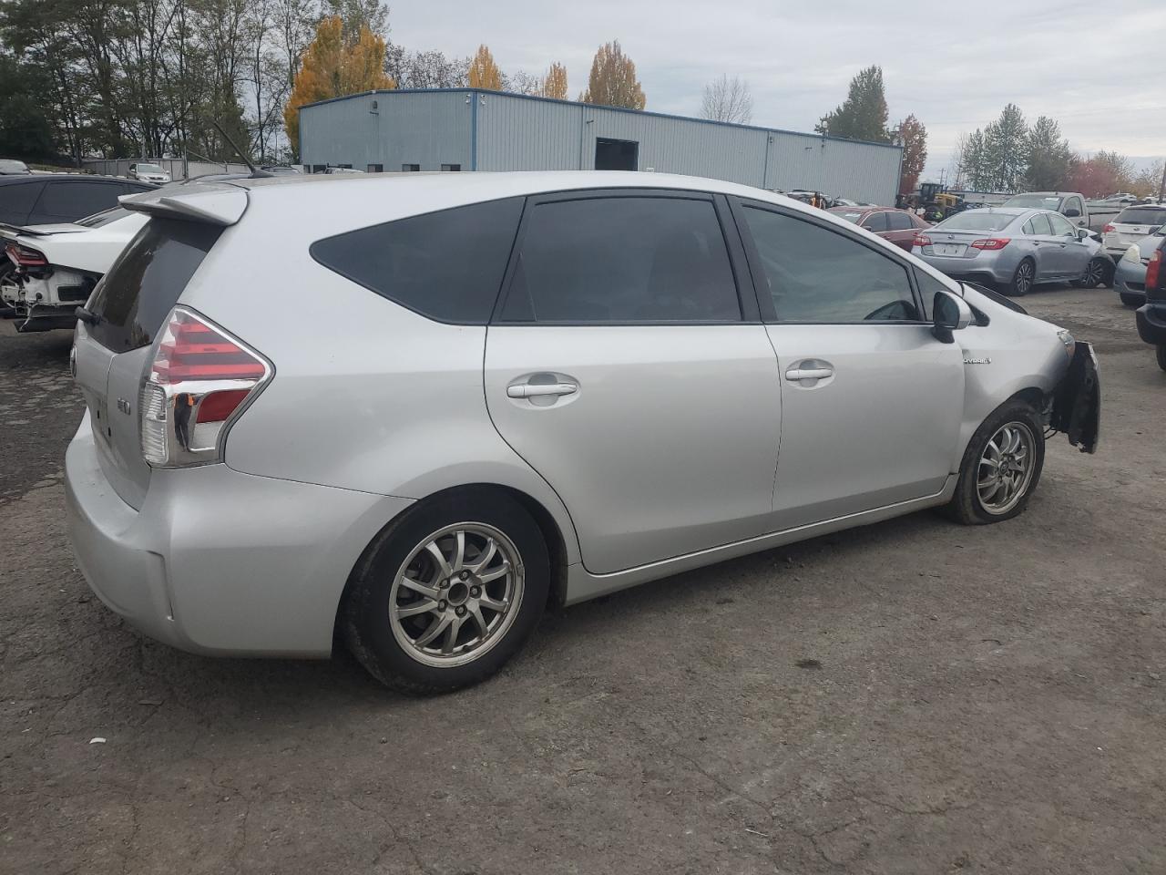 2017 TOYOTA PRIUS V