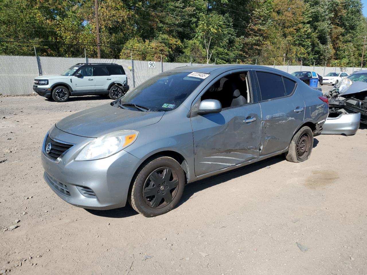 2013 NISSAN VERSA