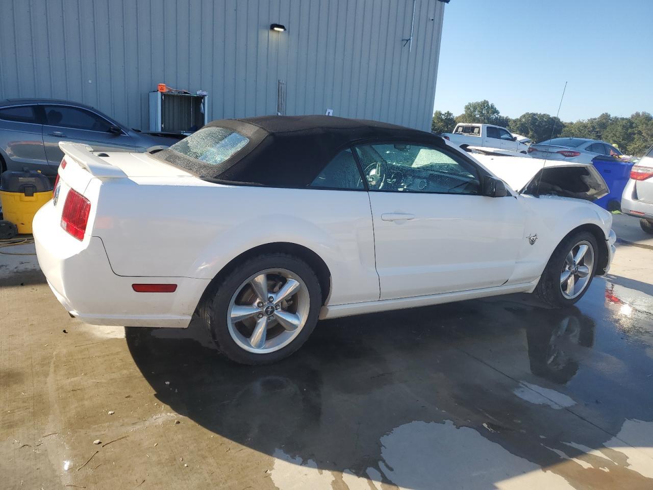 2009 FORD MUSTANG