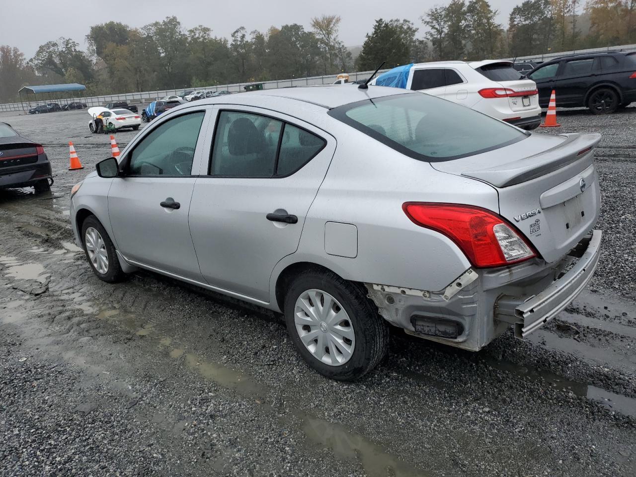 2018 NISSAN VERSA