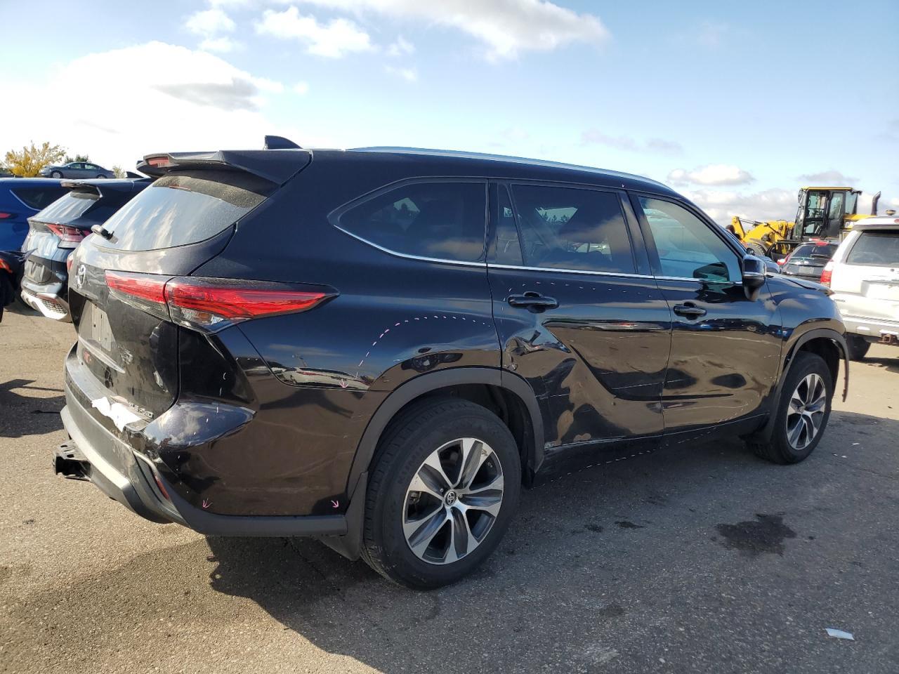 2020 TOYOTA HIGHLANDER