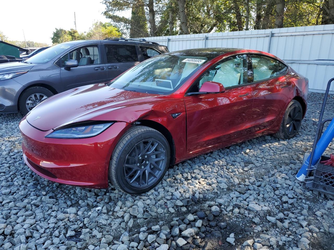 2025 TESLA MODEL 3