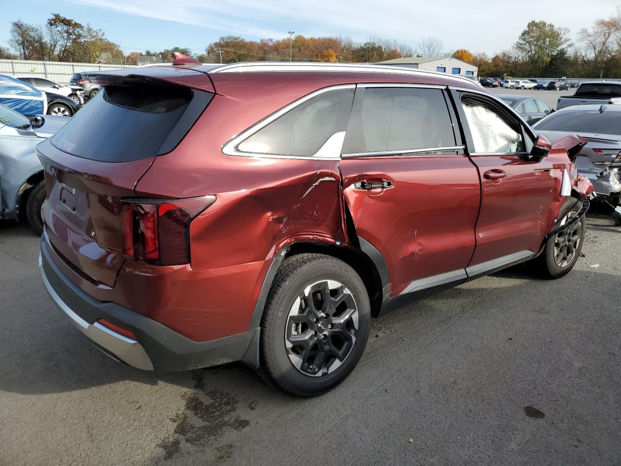 2025 KIA SORENTO
