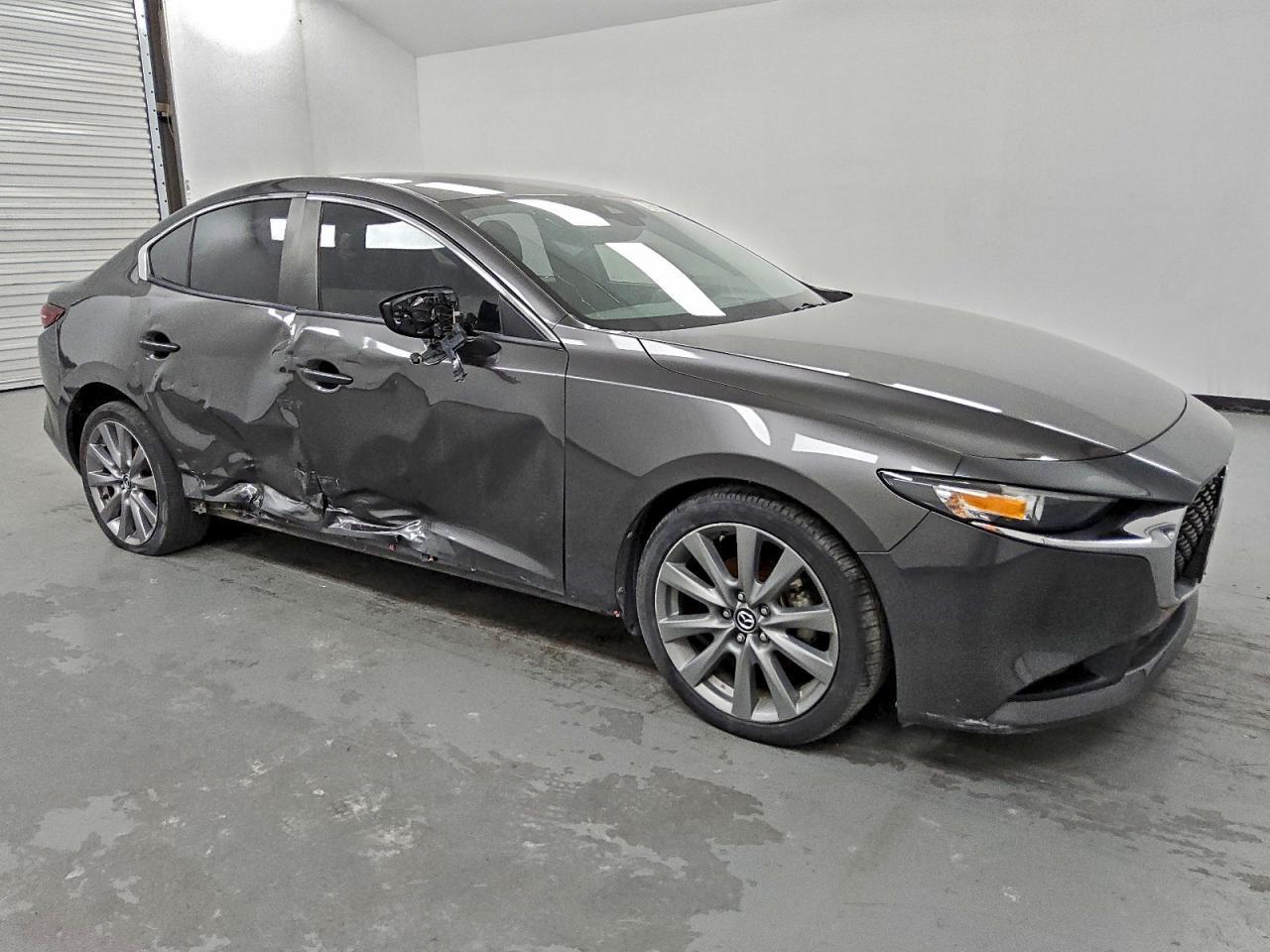 2020 MAZDA 3