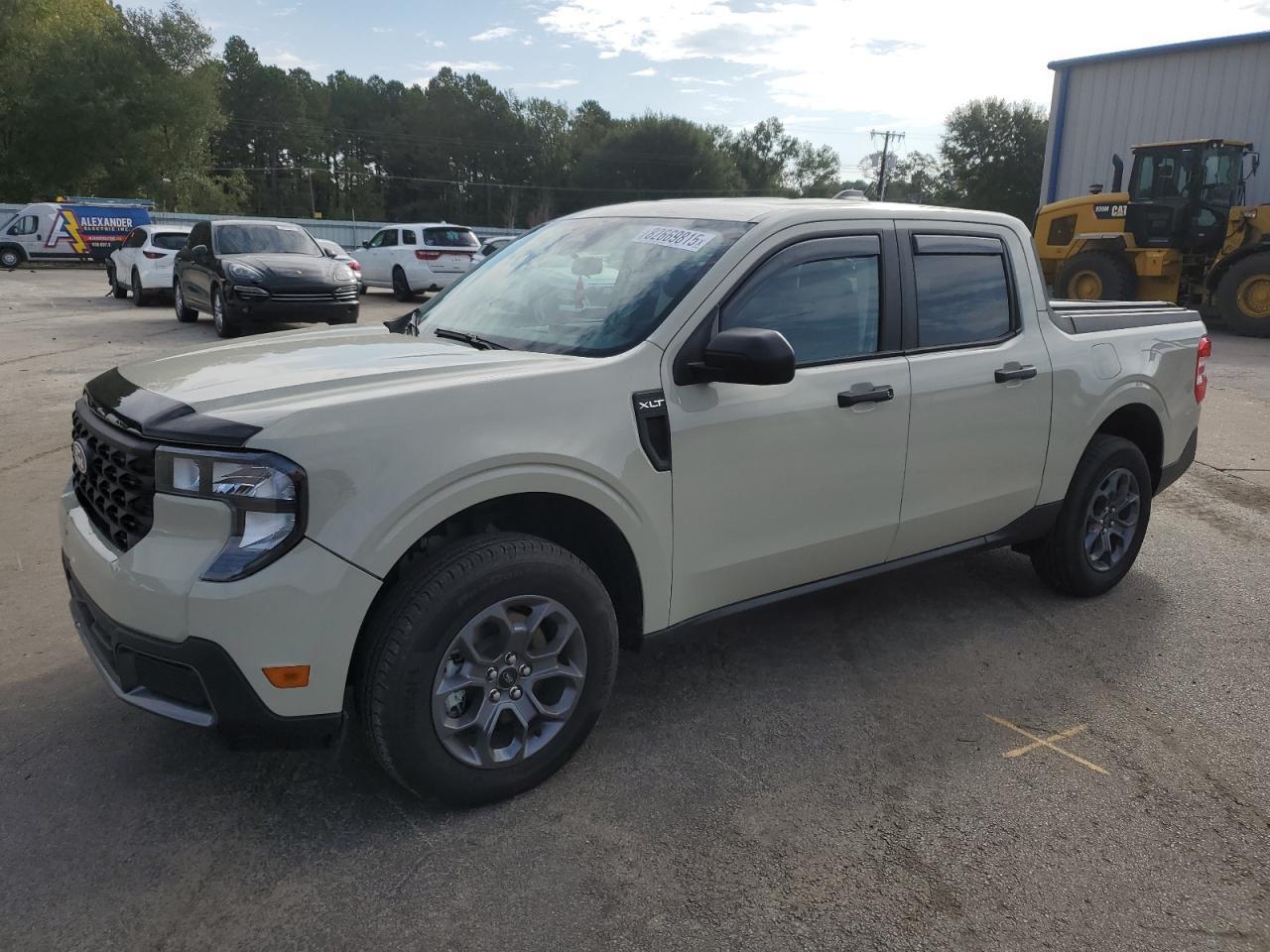 2025 FORD Maverick