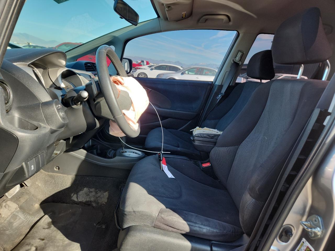 2009 HONDA FIT