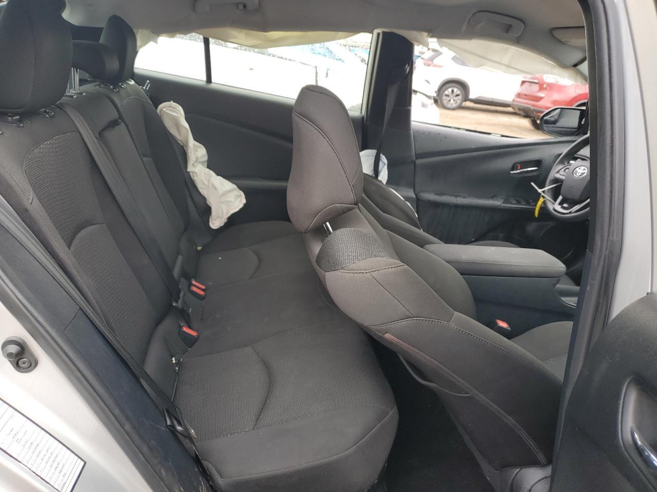 2021 TOYOTA PRIUS
