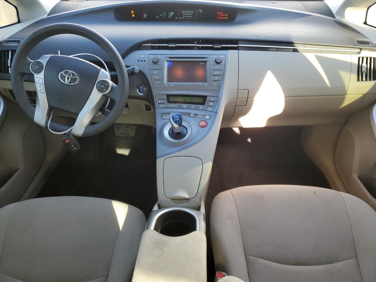 2015 TOYOTA PRIUS
