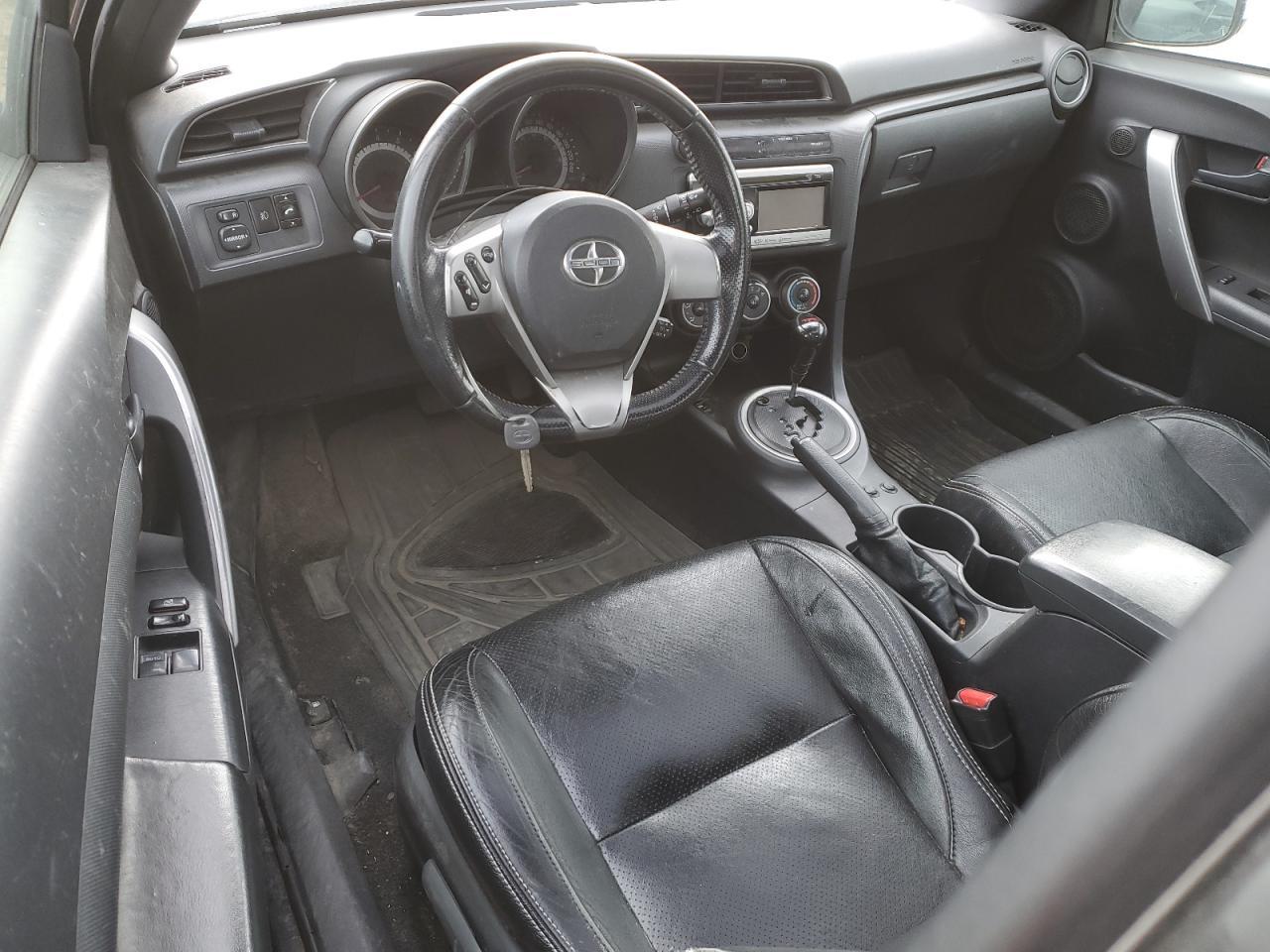 2011 TOYOTA SCION
