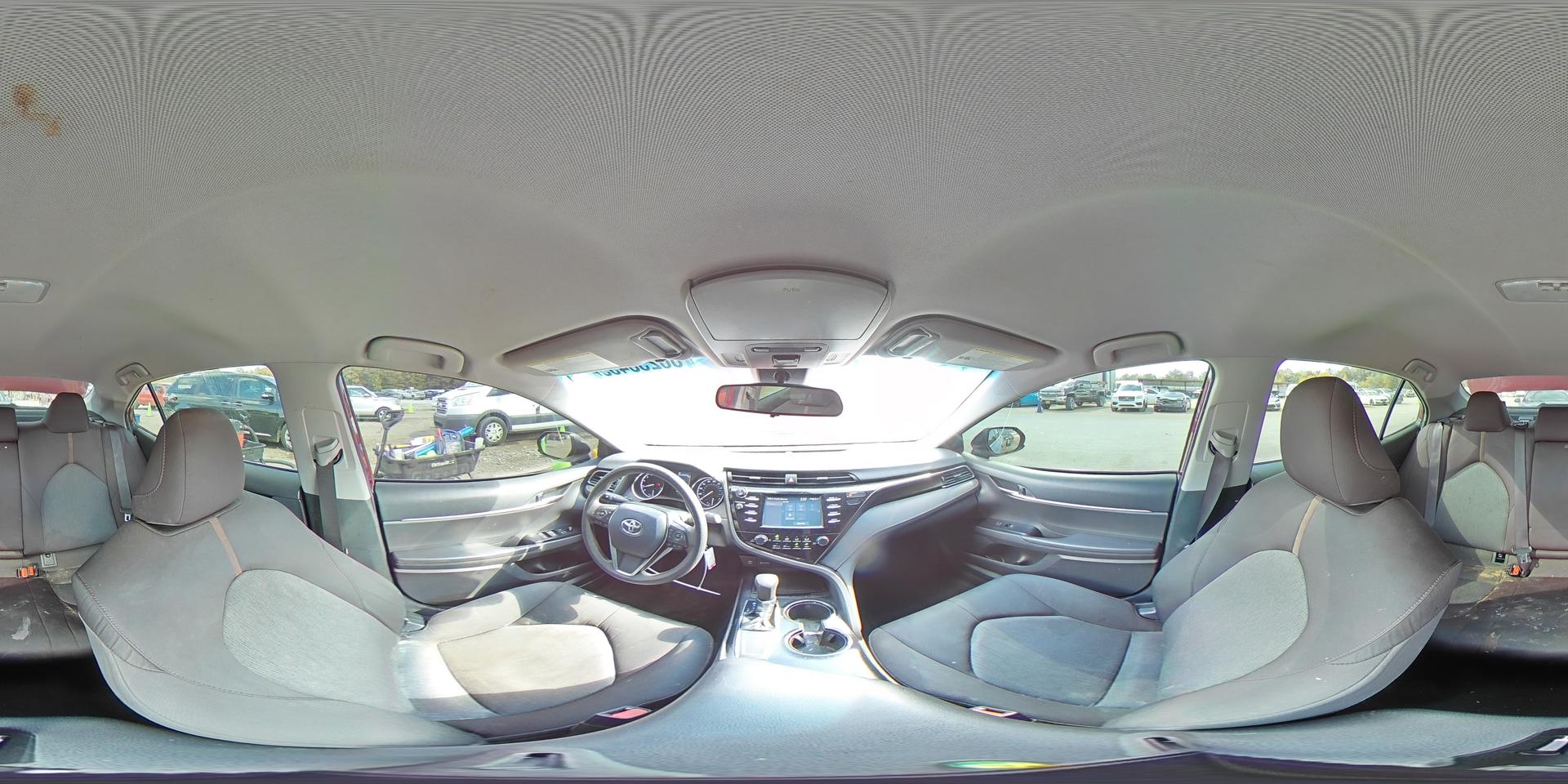 2019 TOYOTA CAMRY