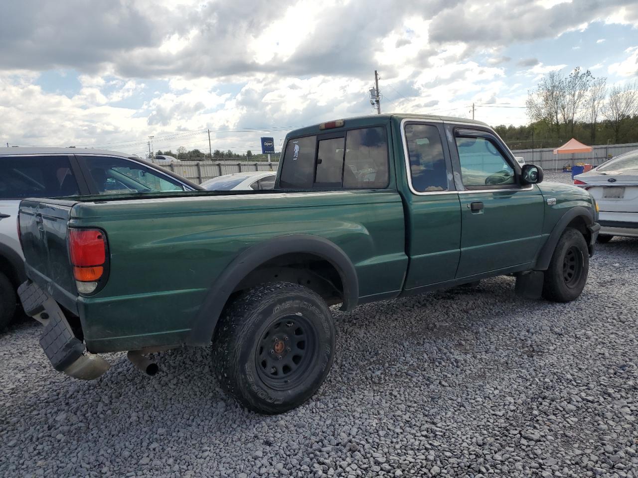 1999 MAZDA B4000