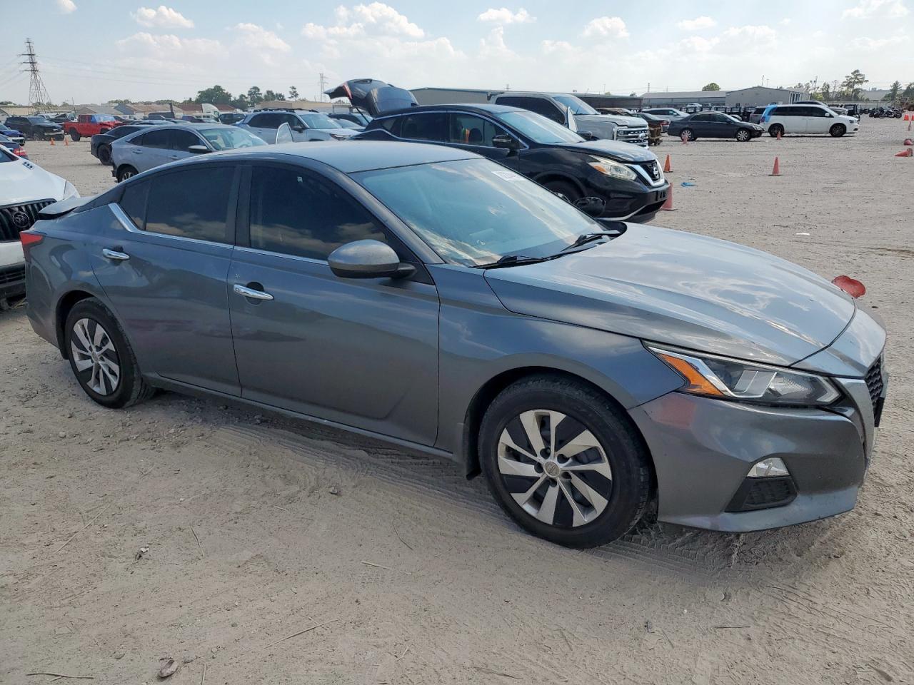 2019 NISSAN ALTIMA