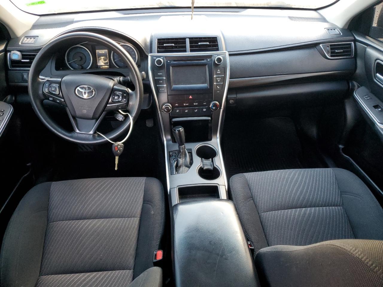 2016 TOYOTA CAMRY