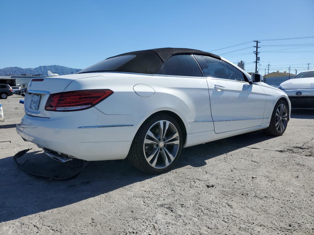 2016 MERCEDES-BENZ E-Class