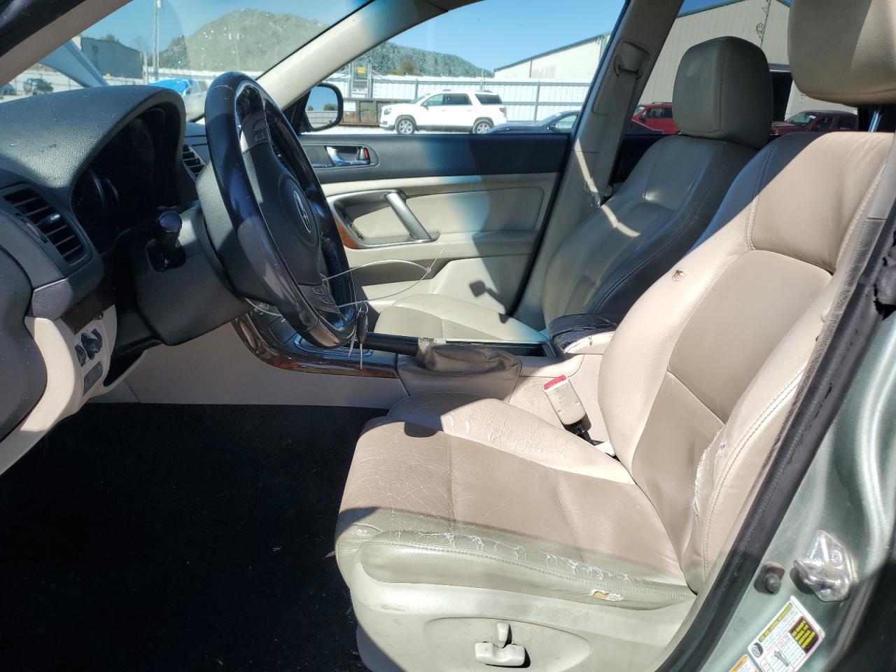 2009 SUBARU Outback