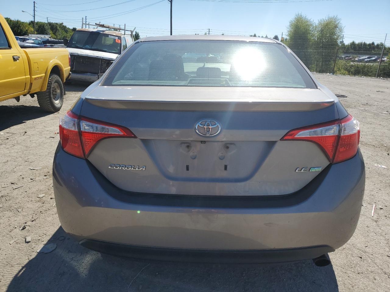 2015 TOYOTA COROLLA