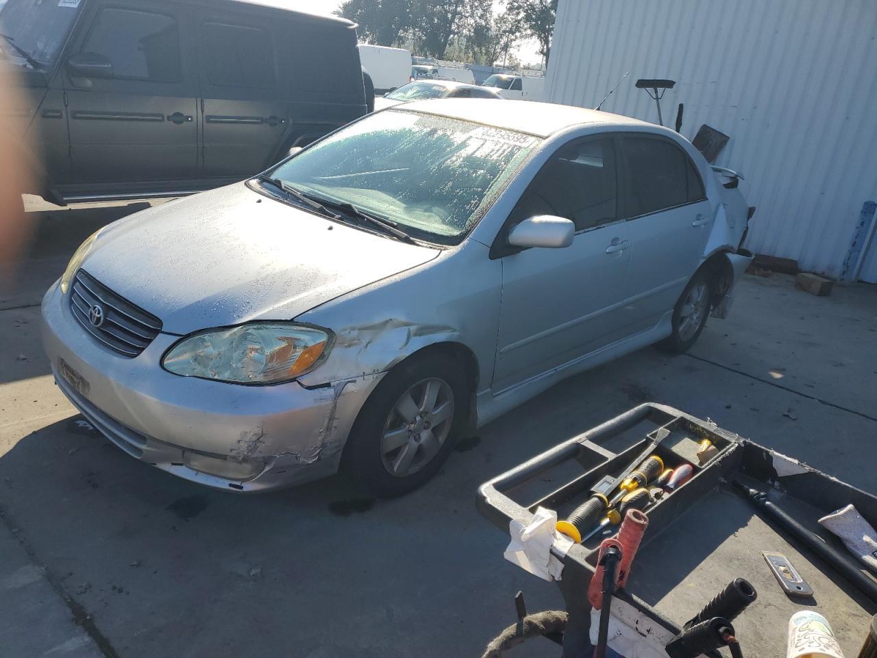 2004 TOYOTA COROLLA