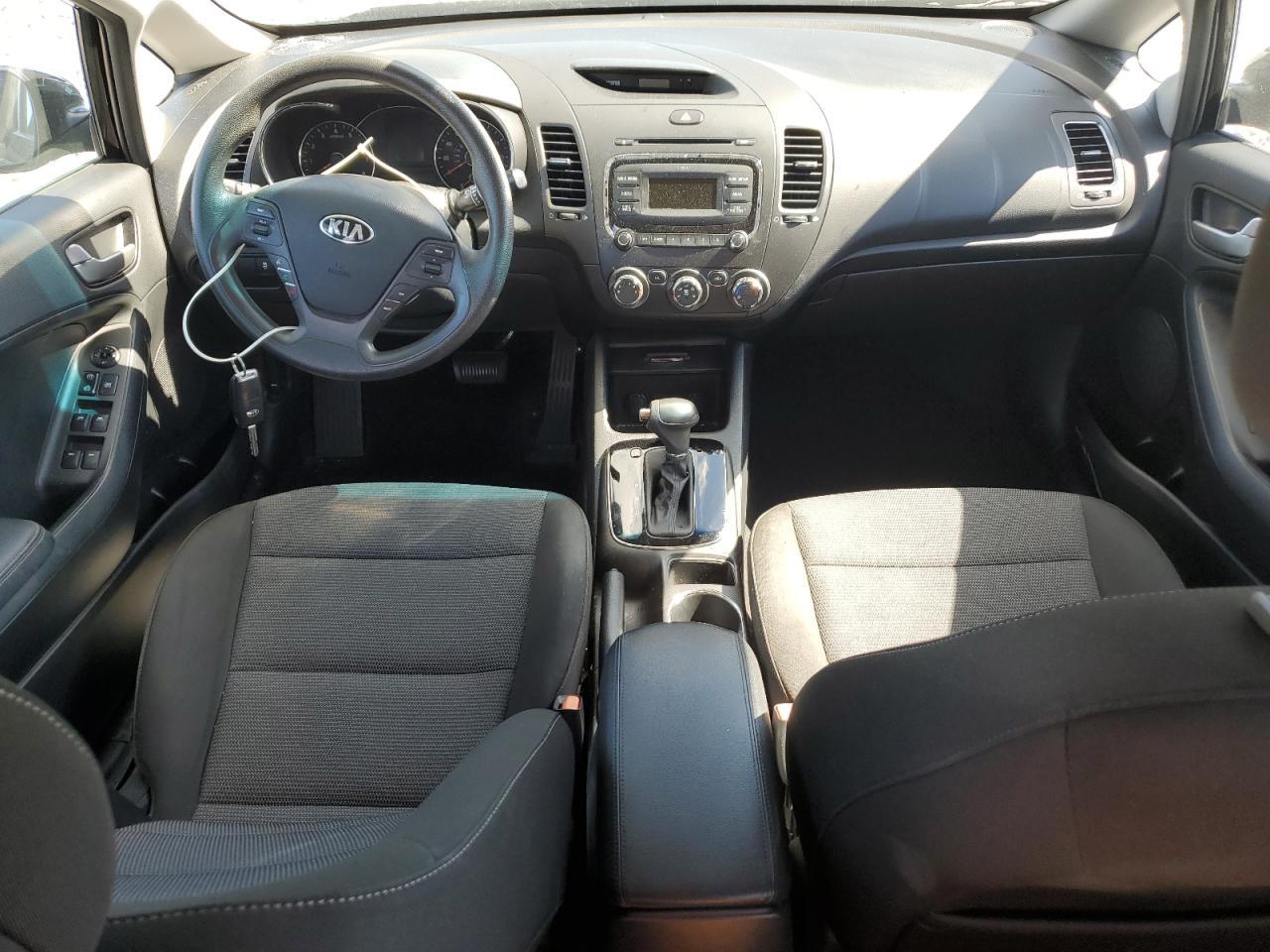 2017 KIA FORTE