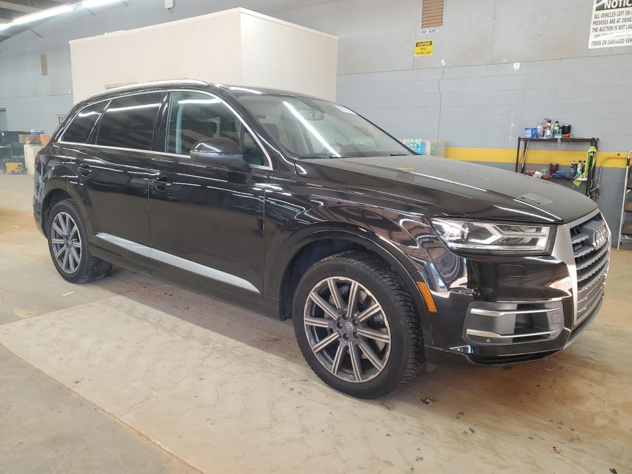 2017 AUDI Q7