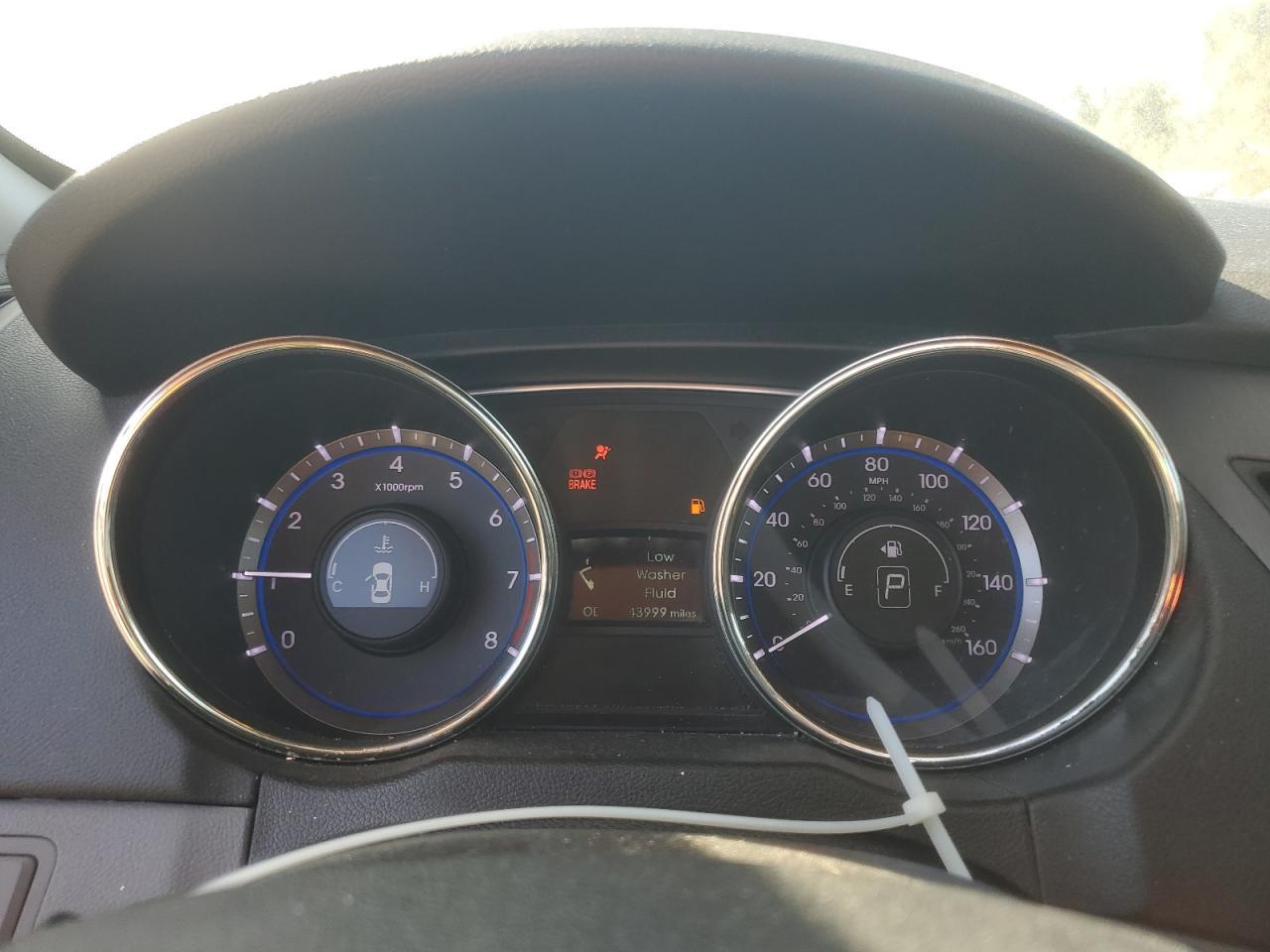 2012 HYUNDAI SONATA
