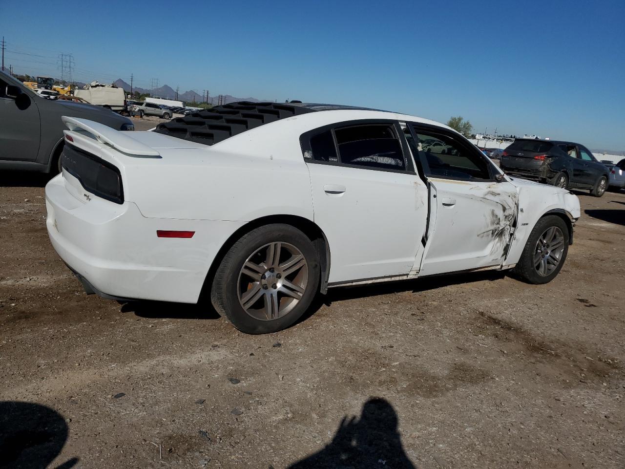 2013 DODGE CHARGER