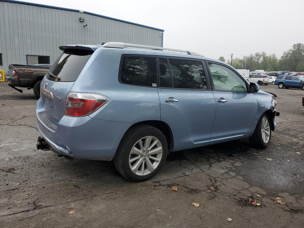 2010 TOYOTA HIGHLANDER