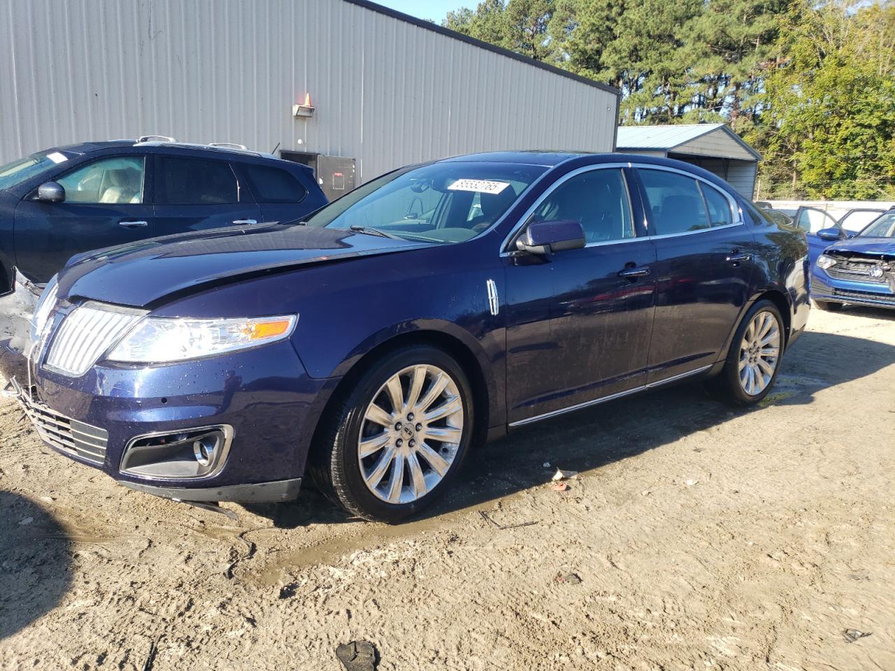 2011 LINCOLN MKS