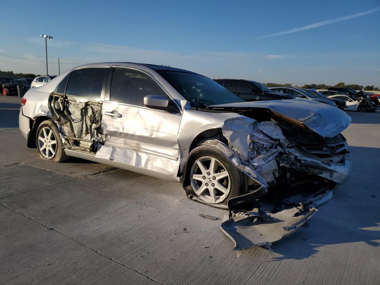 2004 HONDA ACCORD