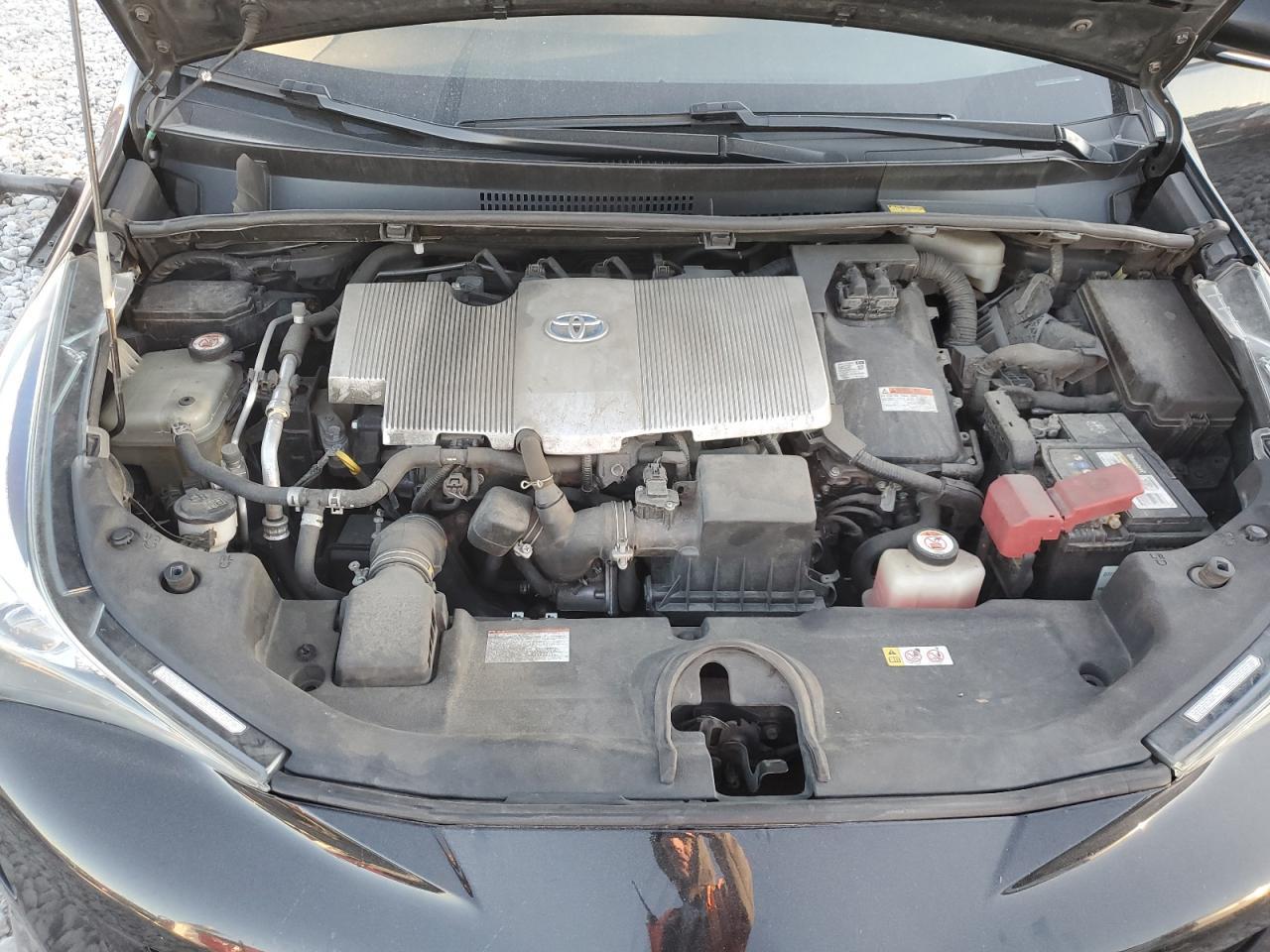 2018 TOYOTA PRIUS