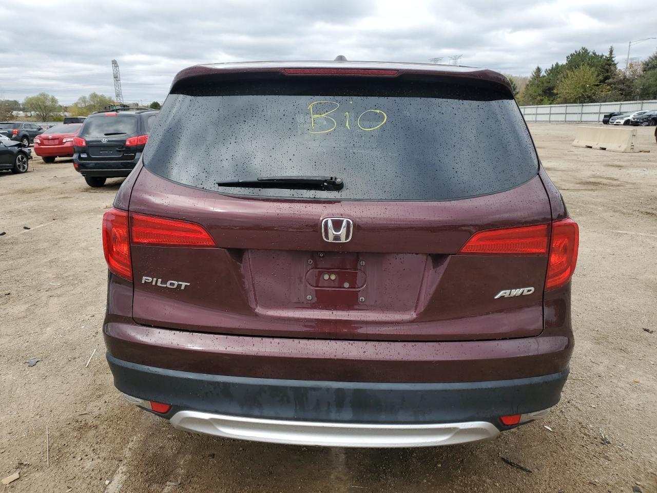 2017 HONDA PILOT