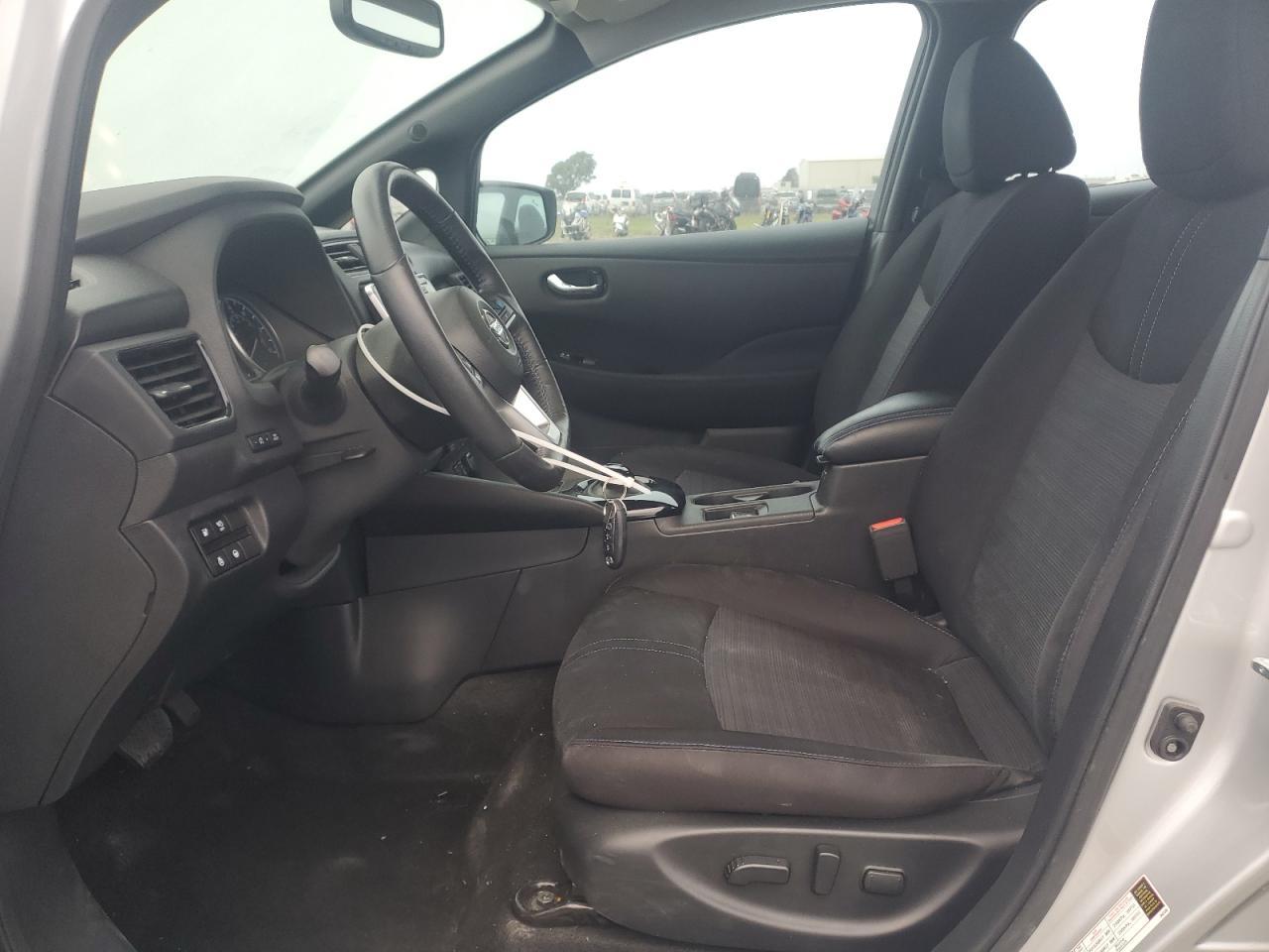 2019 NISSAN LEAF
