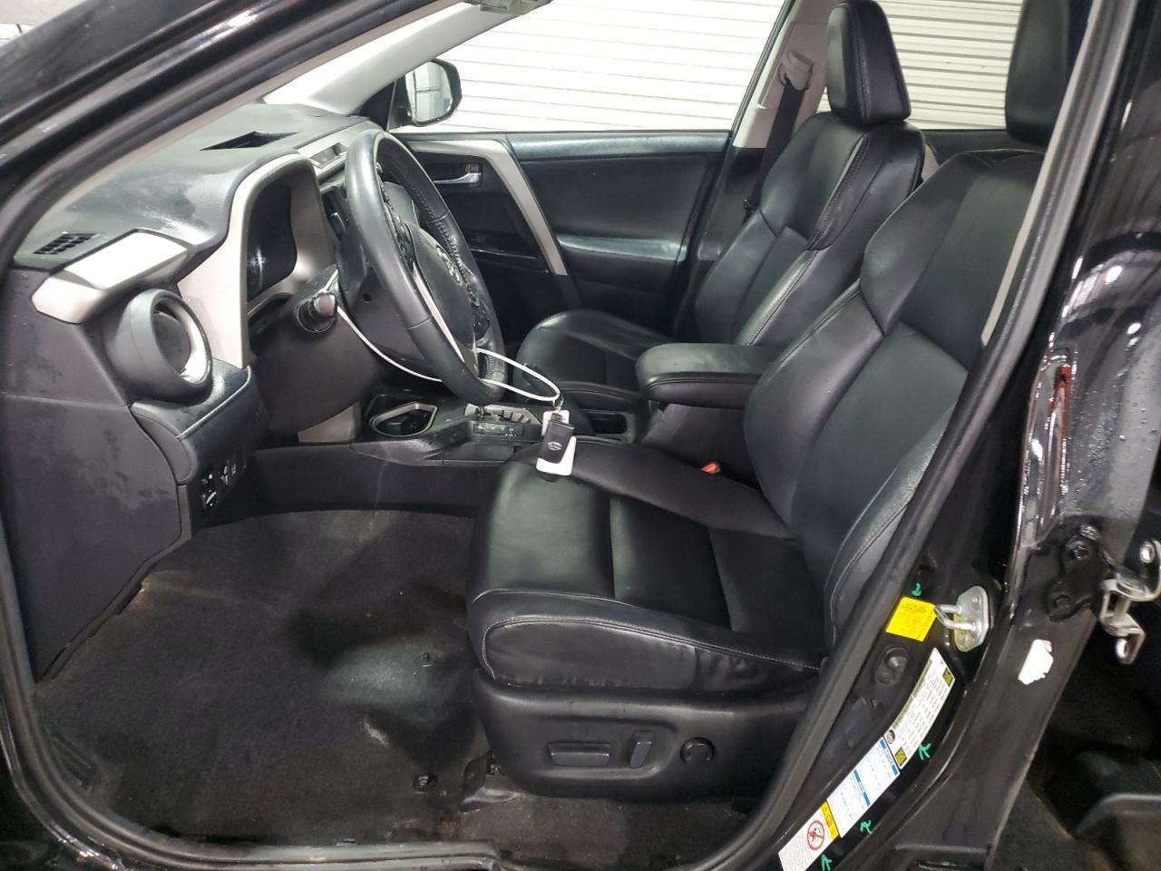 2016 TOYOTA RAV4