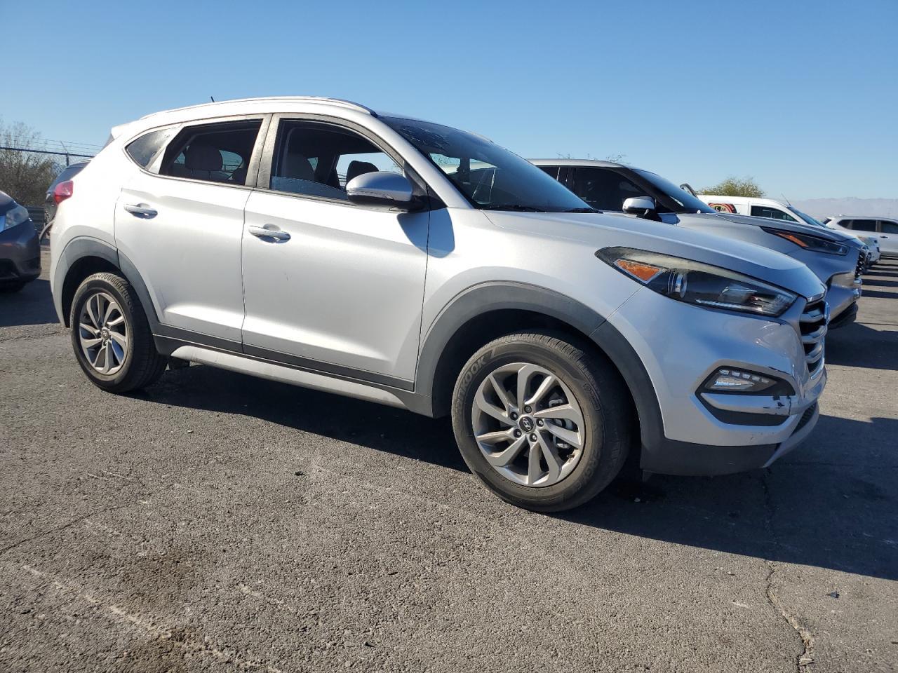 2017 HYUNDAI TUCSON