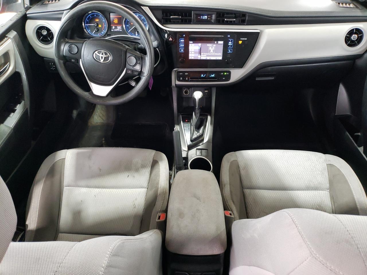 2017 TOYOTA COROLLA