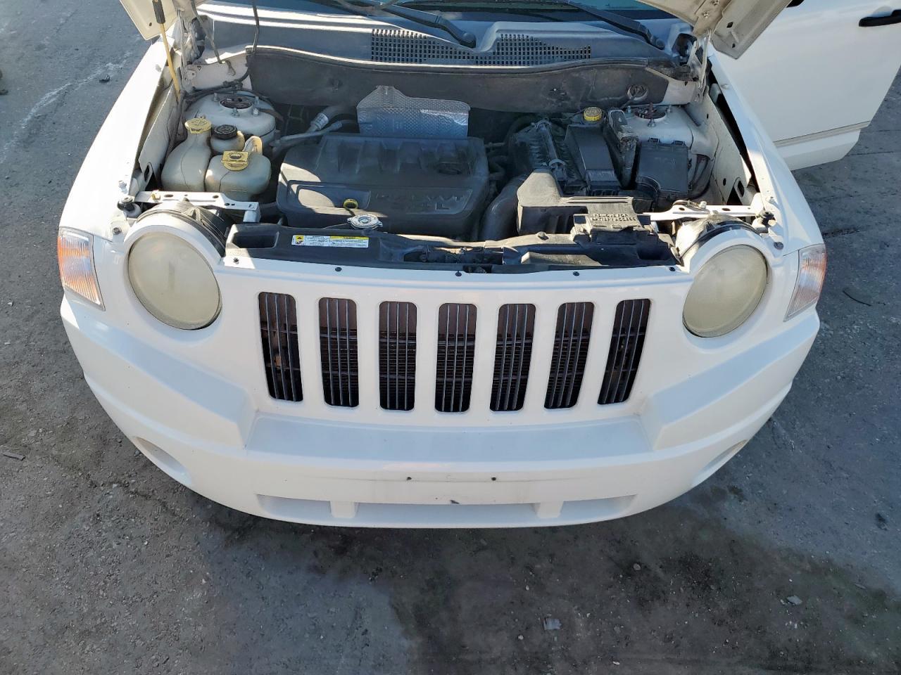 2008 JEEP Compass