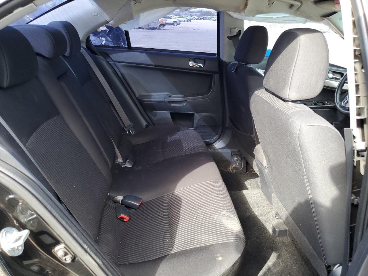 2015 MITSUBISHI LANCER