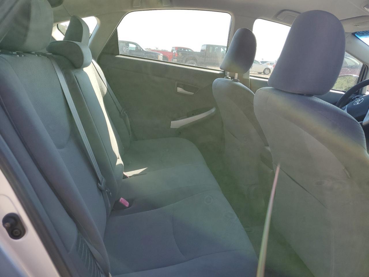 2011 TOYOTA PRIUS