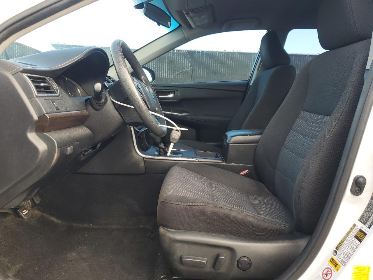 2016 TOYOTA CAMRY