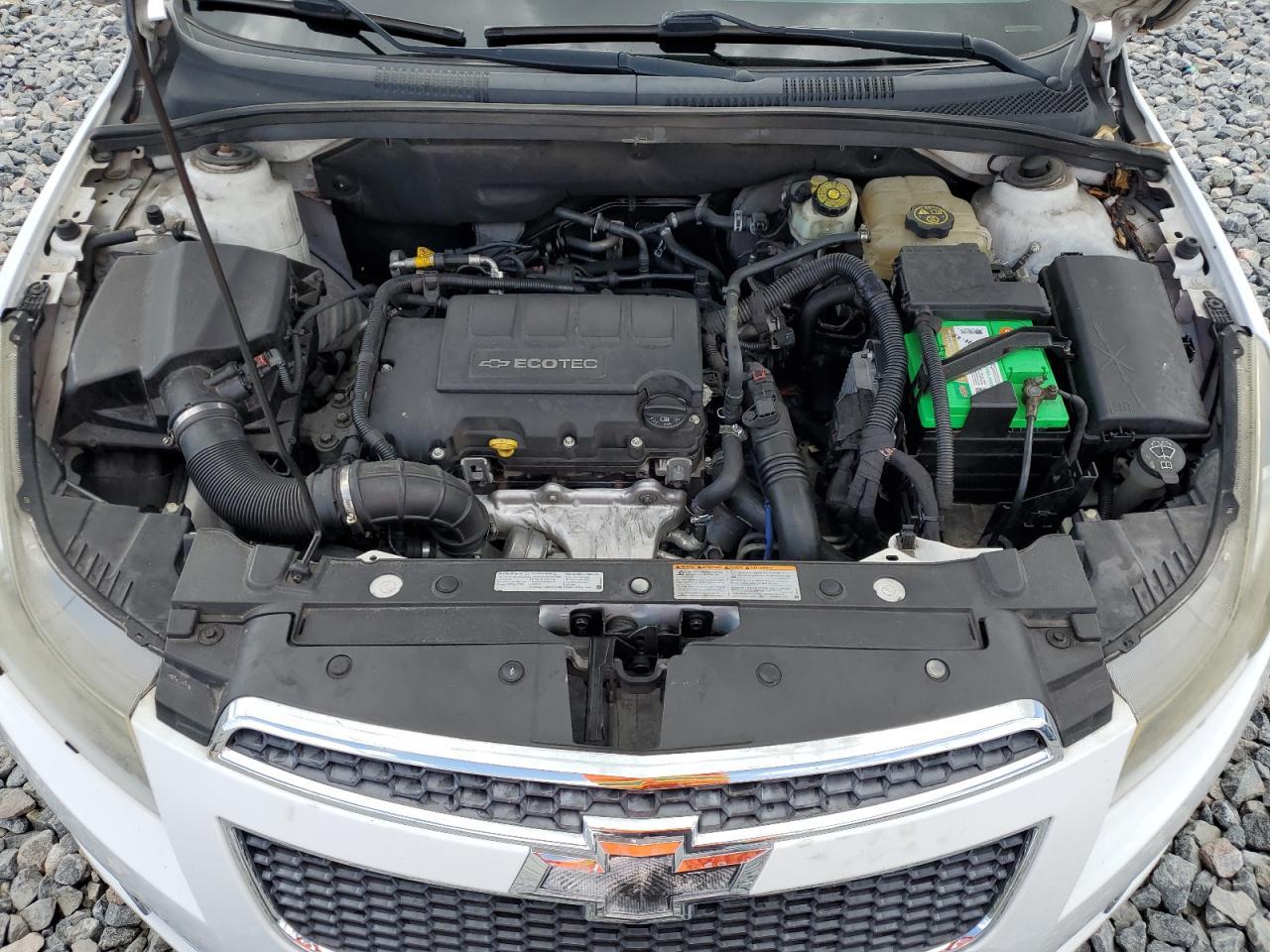 2014 CHEVROLET CRUZE