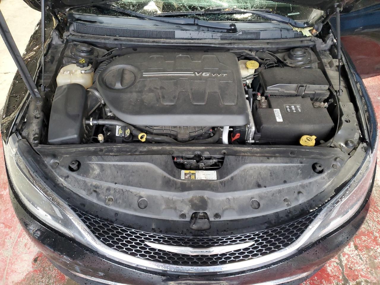 2015 CHRYSLER 200