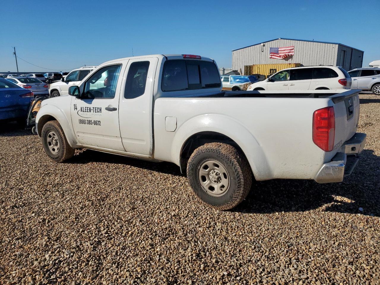 2016 NISSAN Frontier