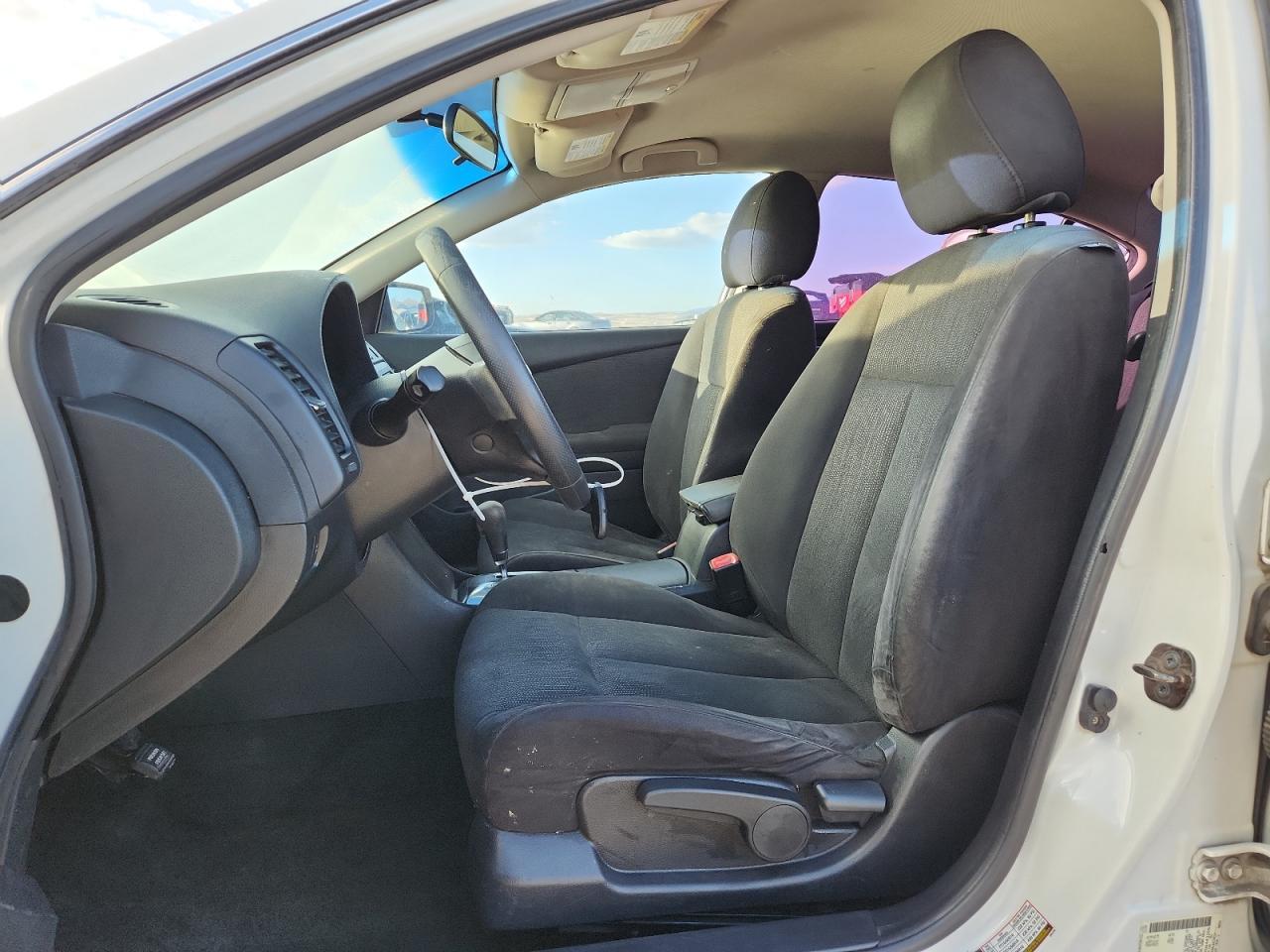 2010 NISSAN ALTIMA