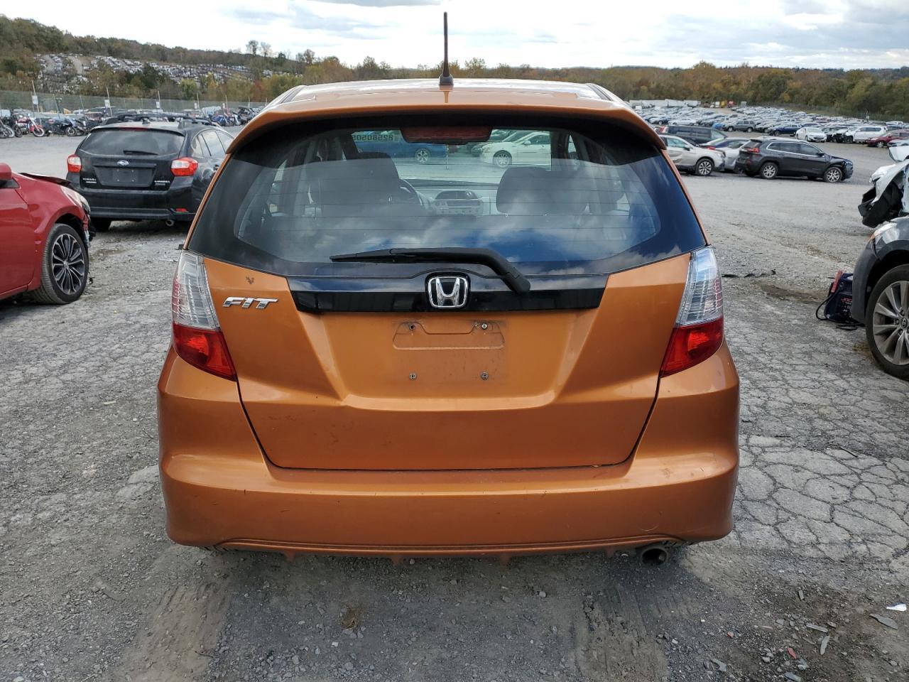 2009 HONDA FIT