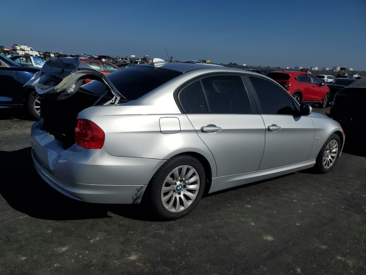 2009 BMW 3 SERIES