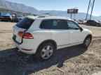 2011 VOLKSWAGEN Touareg
