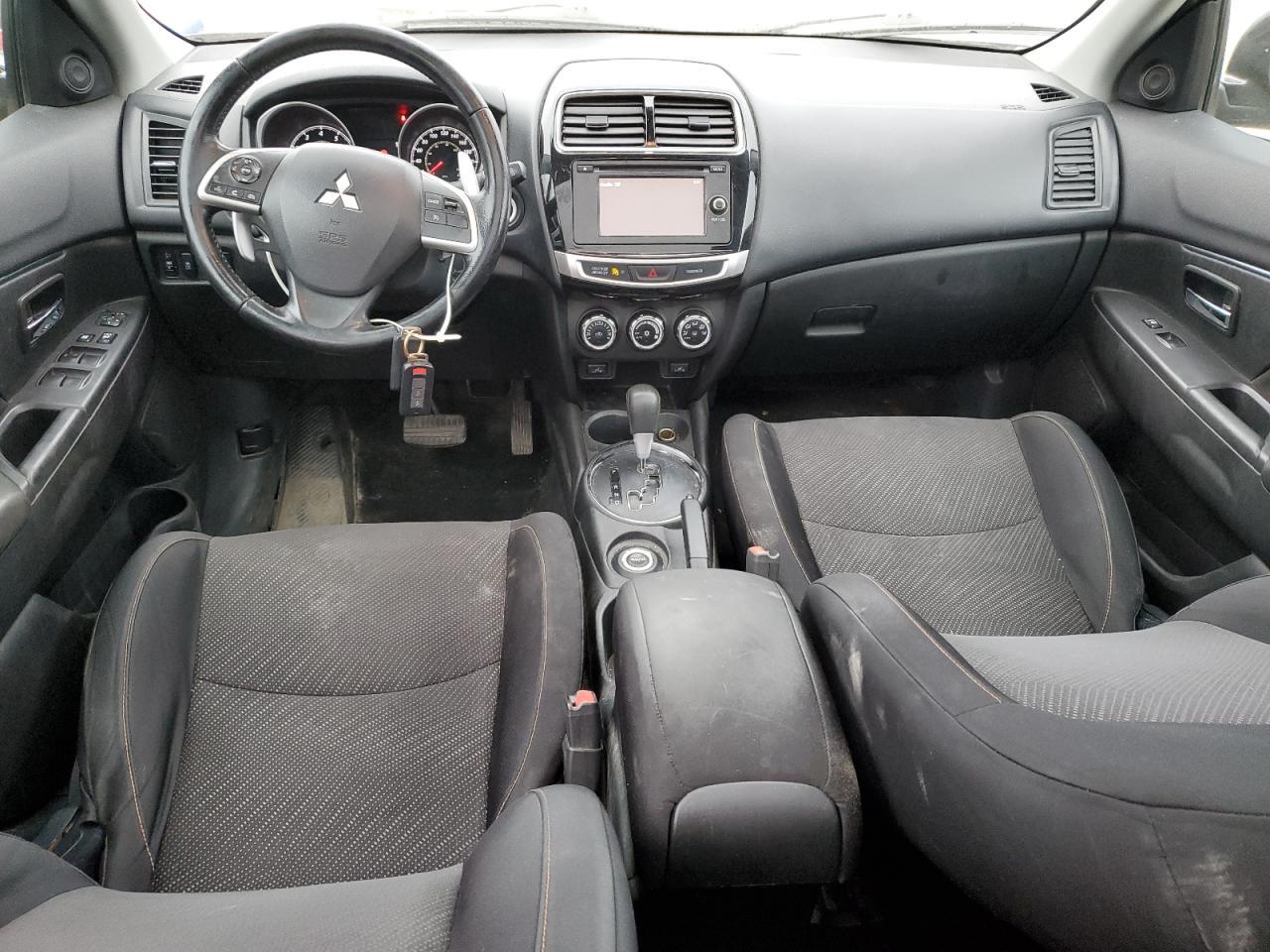2015 MITSUBISHI RVR