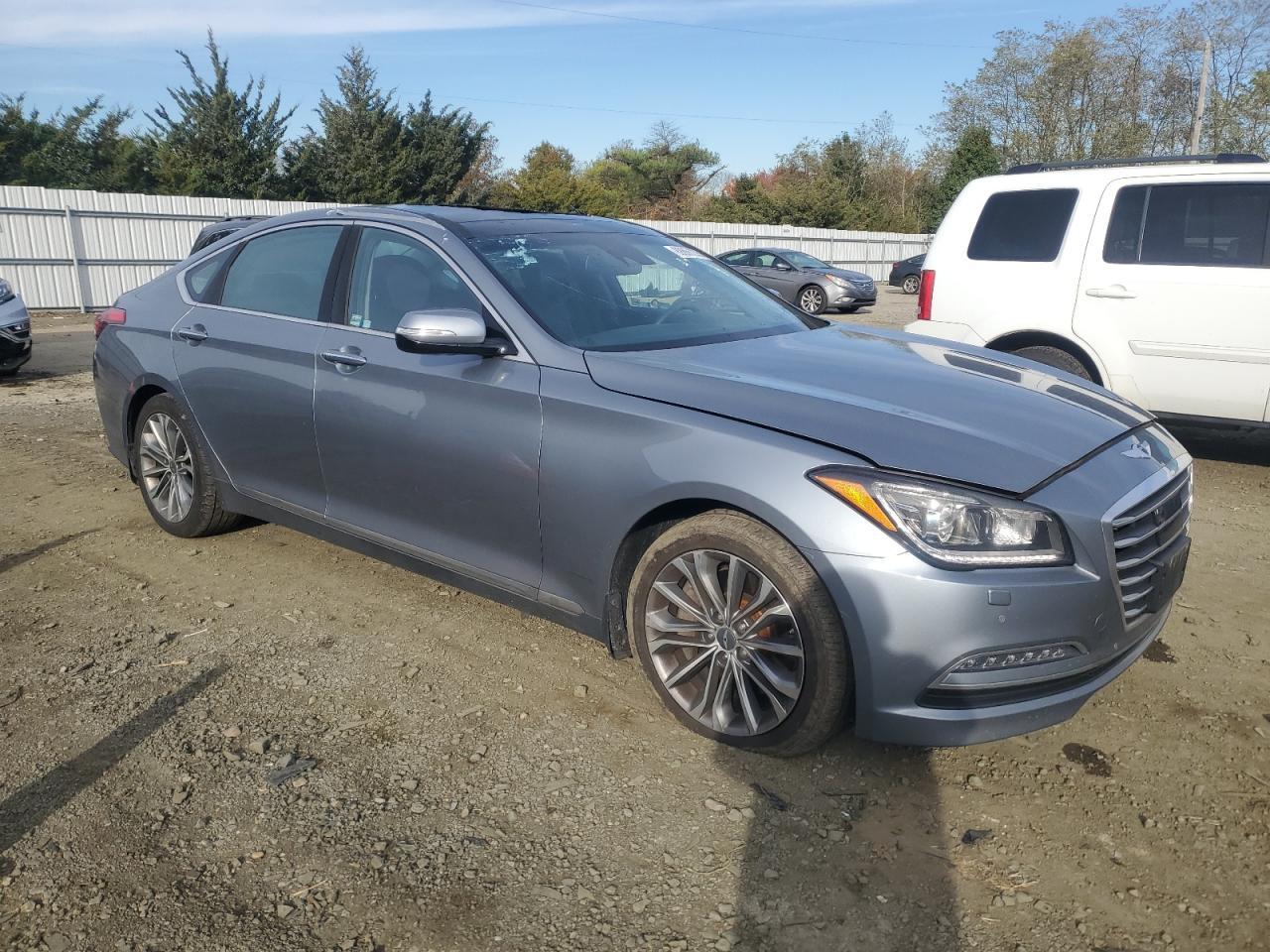 2016 HYUNDAI GENESIS